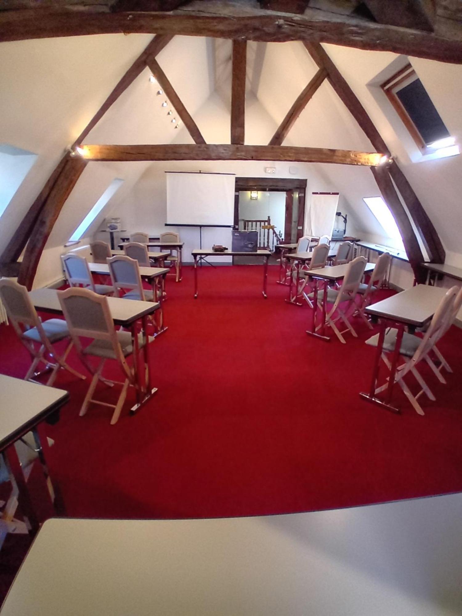 Hotel Particulier Des Canonniers Saint-Quentin  Bagian luar foto
