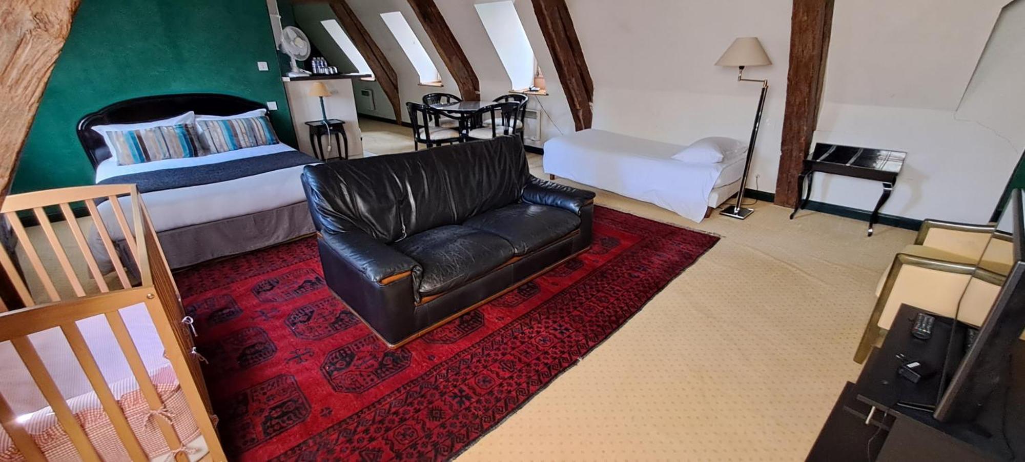 Hotel Particulier Des Canonniers Saint-Quentin  Bagian luar foto