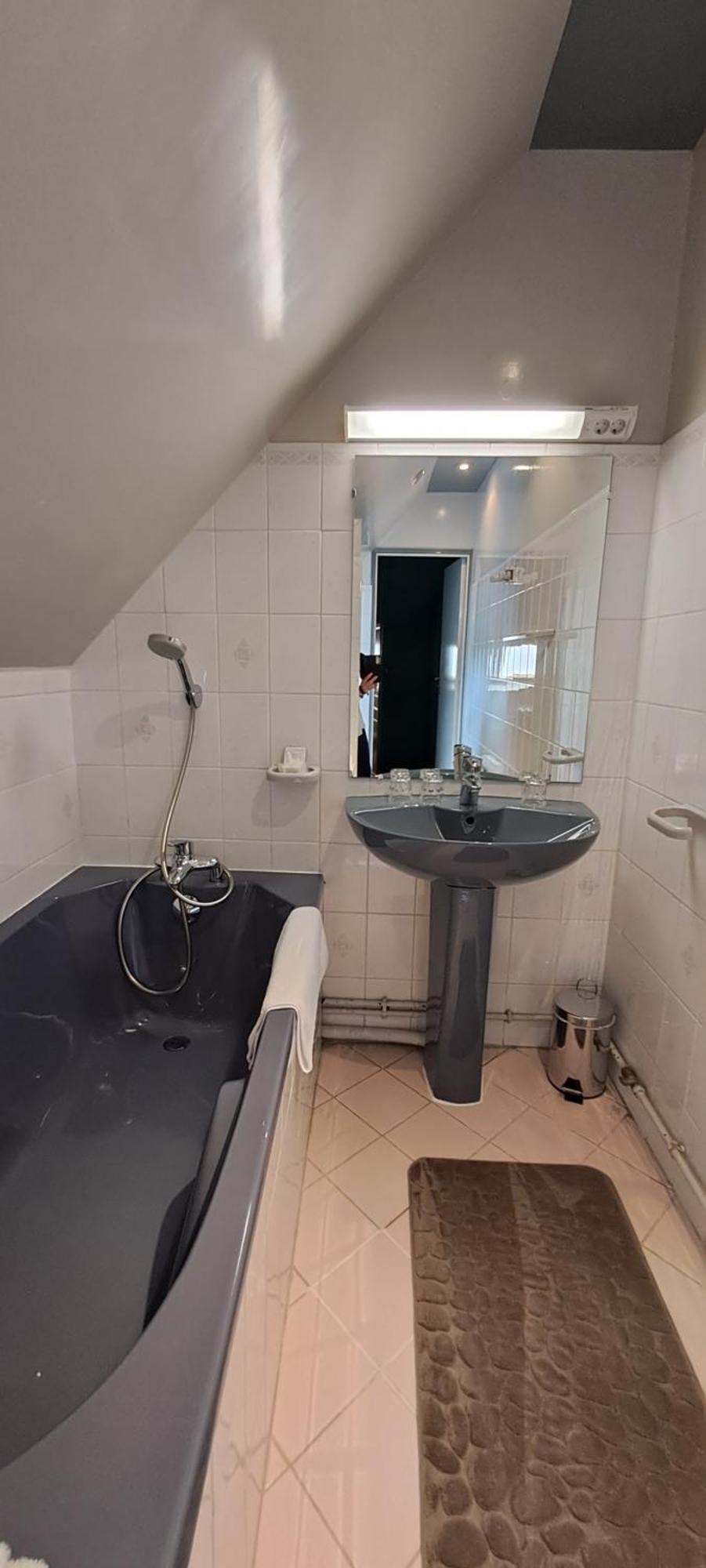 Hotel Particulier Des Canonniers Saint-Quentin  Ruang foto